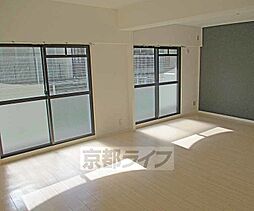 JR山陰本線 馬堀駅 徒歩23分の賃貸マンション 1階2LDKのリビング/ダイニング