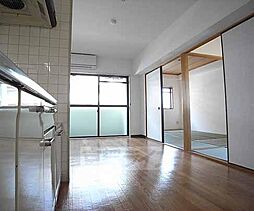 阪急京都本線 桂駅 徒歩18分の賃貸マンション 3階2DKのリビング/ダイニング