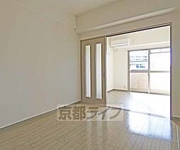 近鉄京都線 竹田駅 徒歩8分の賃貸マンション 3階1LDKのリビング/ダイニング