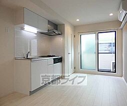 近鉄京都線 竹田駅 徒歩7分の賃貸アパート 2階1LDKのリビング/ダイニング