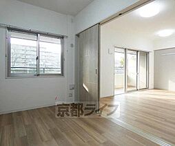 京阪本線 中書島駅 徒歩8分の賃貸マンション 1階1SLDKのリビング/ダイニング