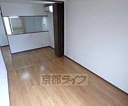 サンイースト 102