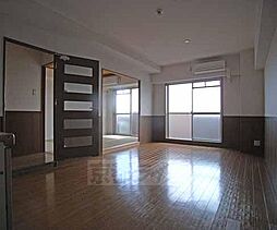 京阪本線 龍谷大前深草駅 徒歩3分の賃貸マンション 3階2LDKのリビング/ダイニング