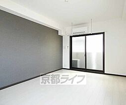 京阪本線 中書島駅 徒歩7分の賃貸マンション 3階1Kのリビング/ダイニング