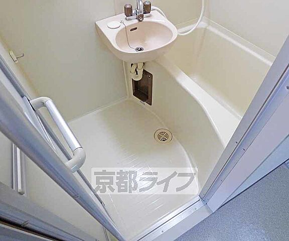 浴室