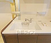 ・お部屋によっては家具家電がついております。