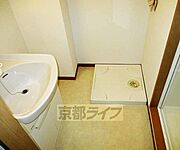 広々とした部屋です。