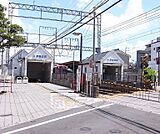 伊勢田駅まで1300m