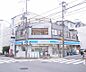 周辺：ローソン伏見稲荷駅前まで121m 師団街道沿い 前にはおいしいパン屋さん・