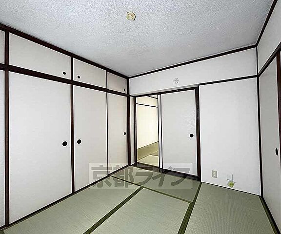 寝室
