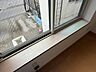 リビング/ダイニング：出窓