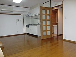 リンデンハイム赤塚 401 4階2LDKのリビング/ダイニング