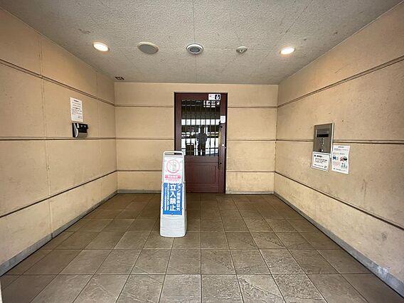 サブエントラン...