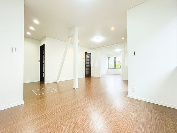 リビング/ダイニング