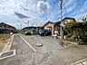 外観：2階は、外階段がございます。一緒にくらすご家族にも配慮された設計です。