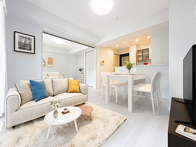 リビング/ダイニング 府中市緑町2丁目