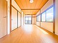 主寝室は、ベッ...