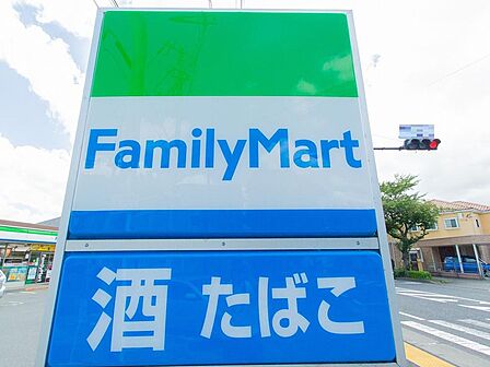 ファミリーマート国分寺弁天通り店まで約789m