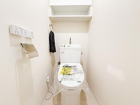 新品のトイレへ交換済み。衛生面でも安心の清潔なレストルーム