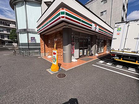 セブン-イレブン 府中八幡町店まで約500m