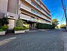 外観：ワンフロアのマンションならではのフラットな生活は、移動がスムーズで家事動線も便利。管理体制が行き届いており、共用部分の清掃も整っているため、清潔で快適な住環境が整っています。