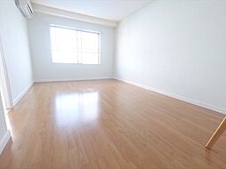 イルマーレ壱番館 3階1LDKのリビング/ダイニング