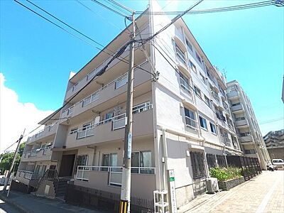 外観:人気の本山第二小学校区。 外観:人気の本山第二小学校区。