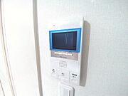 オートロック連動のTVモニターホン付きで防犯面も安心ですね