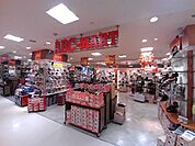 セルバ内のシューズ屋さんABCマート