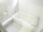 日々の疲れを癒す浴室です。