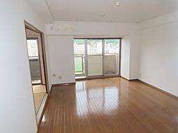 ホウライツルビル ７０２（Ｅタイプ） 7階3LDKのリビング/ダイニング