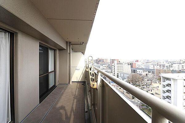 バルコニーを拡大表示
