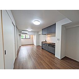 イニシア京都五条 2LDKのリビング/ダイニング