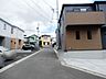 その他：前面道路＆外観