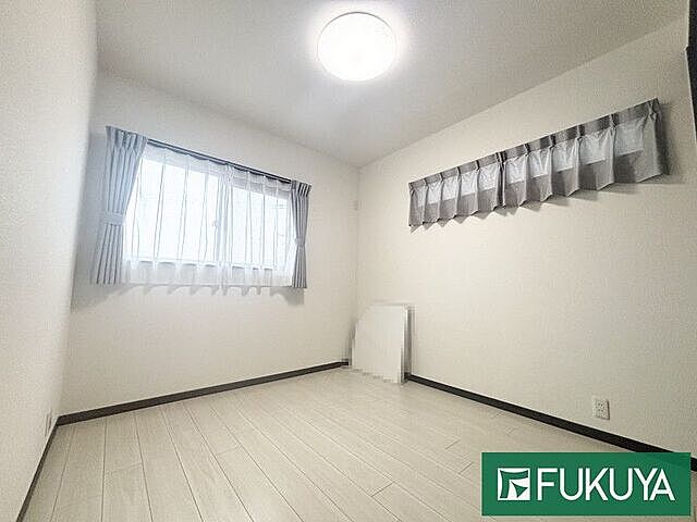 寝室 和歌山市毛見