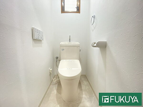 トイレを拡大表示