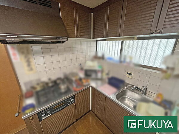 キッチンを拡大表示