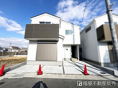 外観：JR片町線（学研都市線）「長尾」駅まで徒歩10分、快速停車駅につき通勤や通学に便利な立地♪