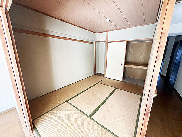 寝室