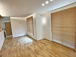 JR東海道・山陽本線 土山駅 バス23分 稲美町役場前下車 徒歩4分 3SLDKのリビング/ダイニング