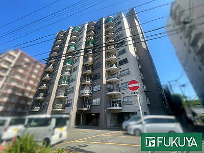 外観：京阪本線「枚方市」駅まで徒歩7分、商業施設が充実した住環境です♪