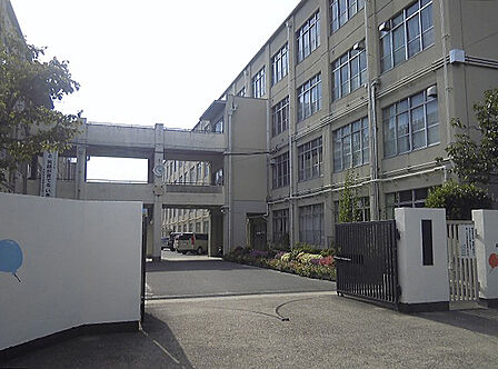 京都市立勧修中学校