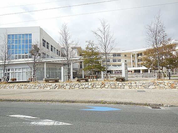 守山市立守山小...