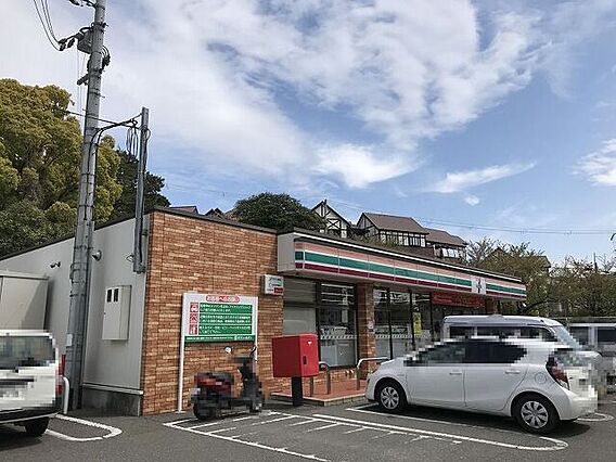 セブンイレブン...