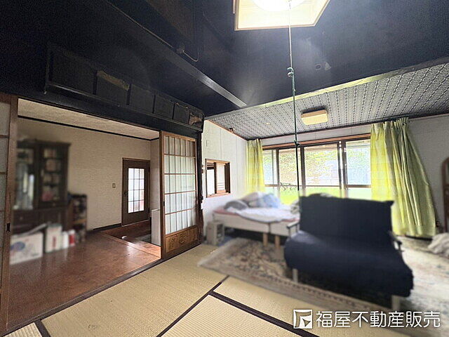 寝室 高島市安曇川町下小川