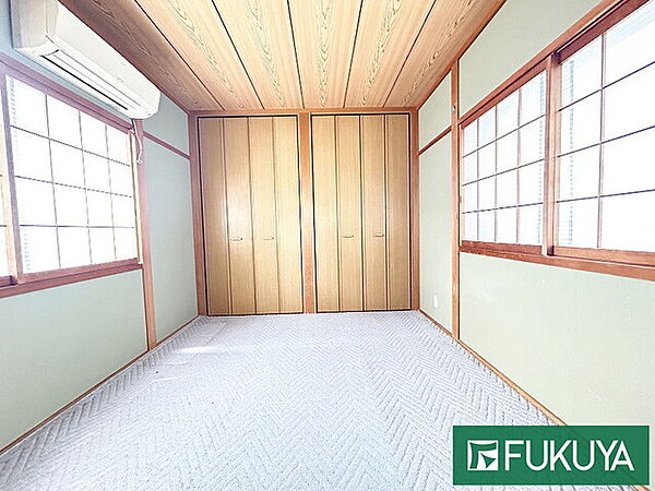 寝室
