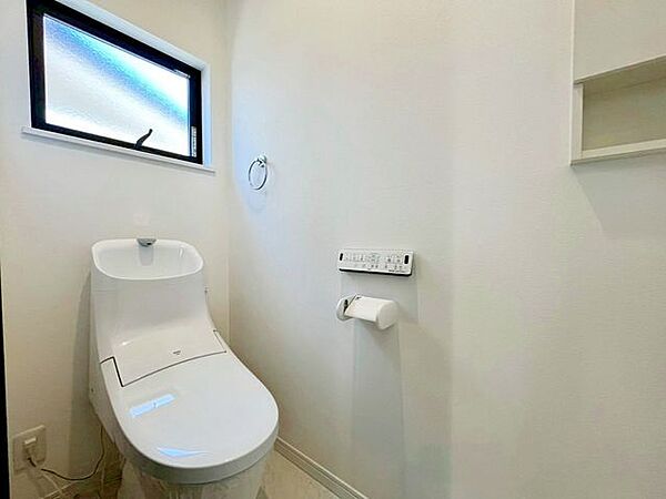 トイレを拡大表示