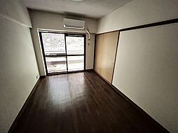 北白川ガーデンパレス 113 1階1Kのリビング/ダイニング