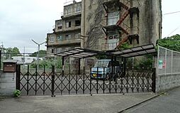 西町塚本ガレージ