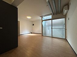 ことぶき荘 101 地下1階ワンルームのリビング/ダイニング